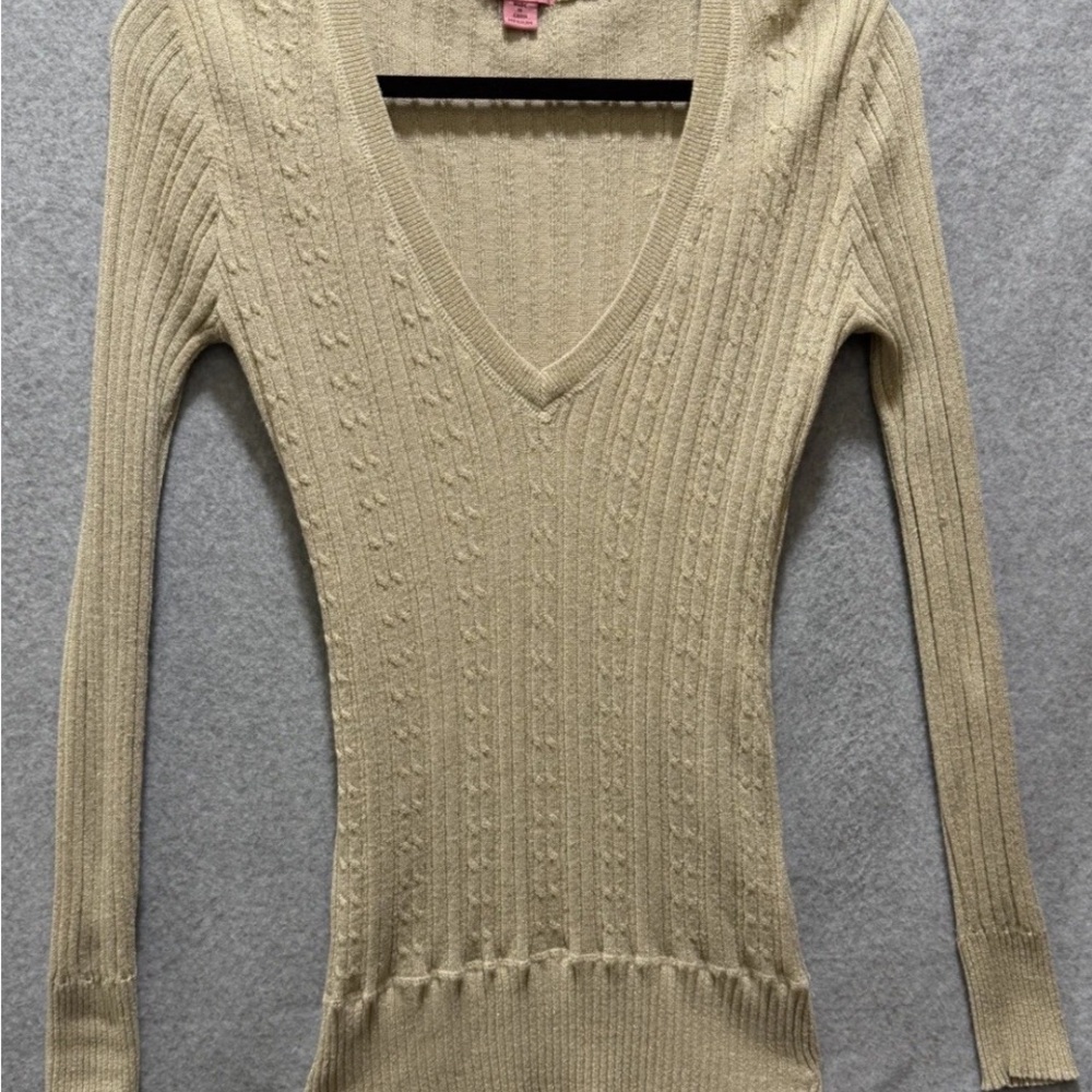 Max Rave Beige Gold Shimmer Longsleeve V-Neck Knit Y2K Sweater Medium